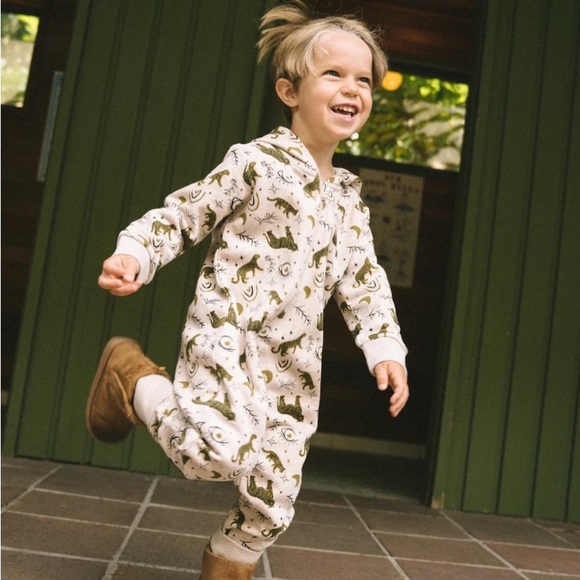 Jackson Rowe Other - BNWT Jackson Rowe Zip Up Romper 5T